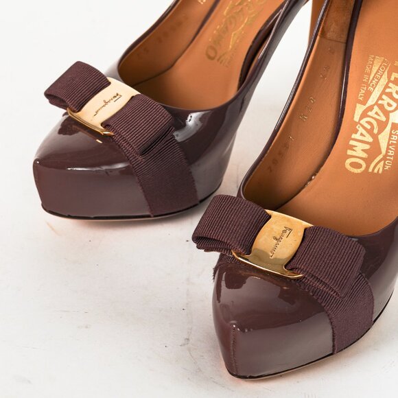 Salvatore Ferragamo Trilly Purple Patent Leather Vara-Bow Platform Pumps - Picture 5 of 9